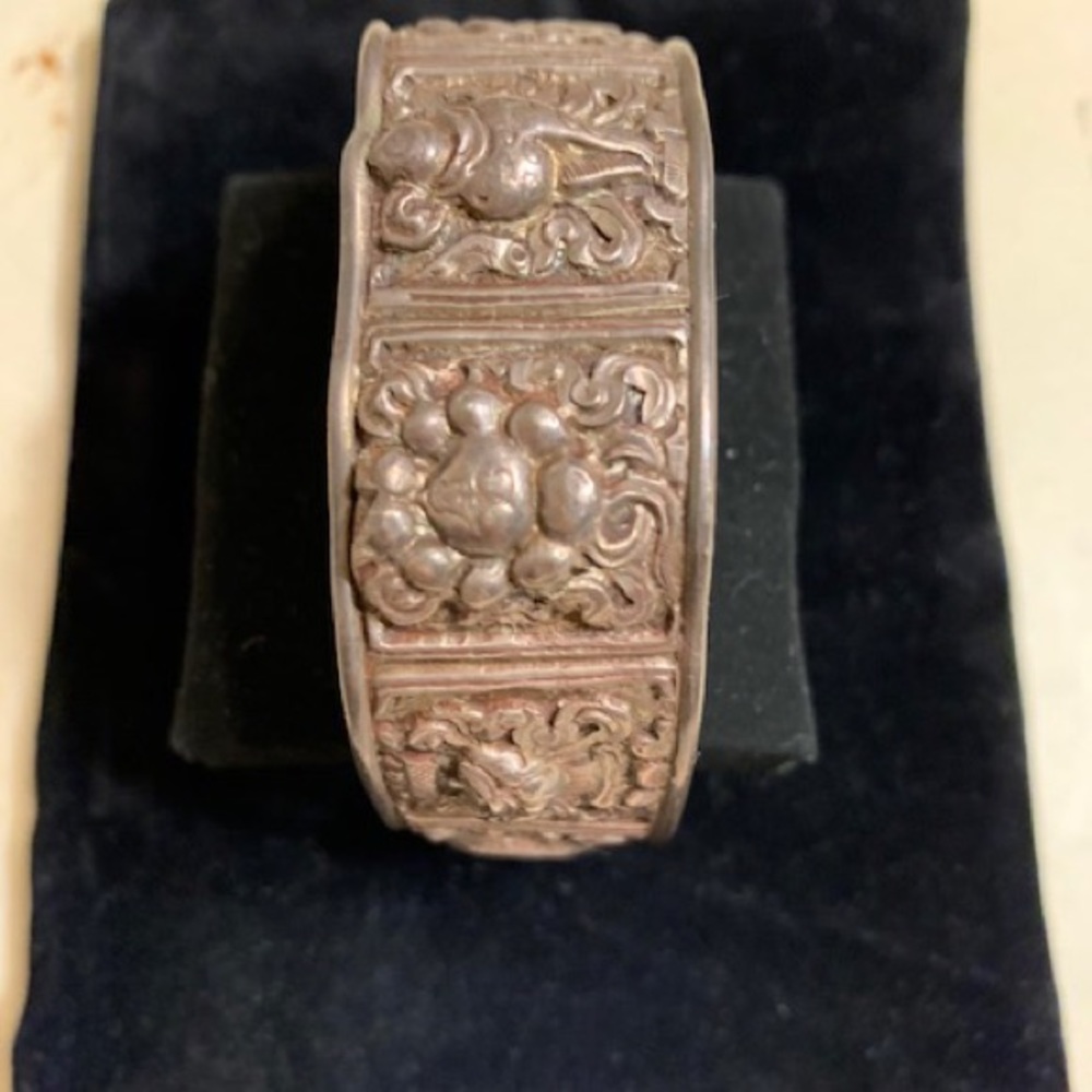 Tibet Hand Made Silver Bracelet